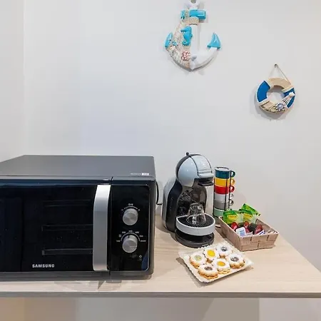 D&d2 - Wi-fi & Netflix A 100mt Dal Mare アパート *