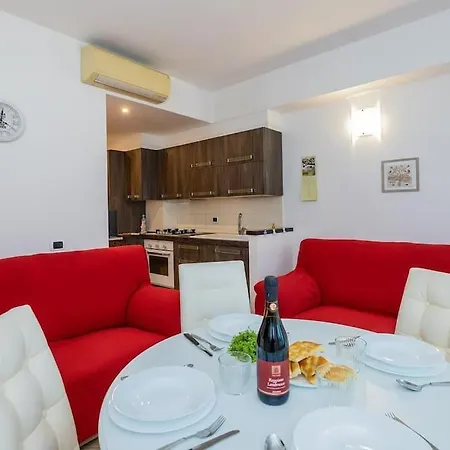 D&d2 - Wi-fi & Netflix A 100mt Dal Mare